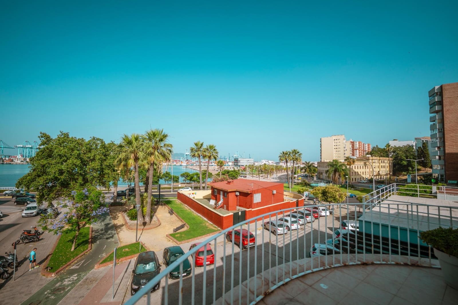 4 soverom Leilighet til salgs i Algeciras - € 450 000 (Ref: 9065210)