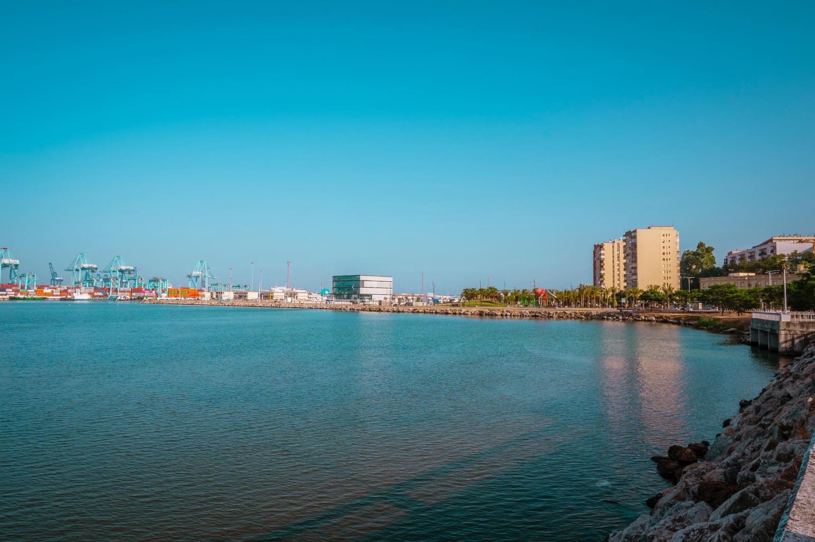 4 soverom Leilighet til salgs i Algeciras - € 450 000 (Ref: 9065210)