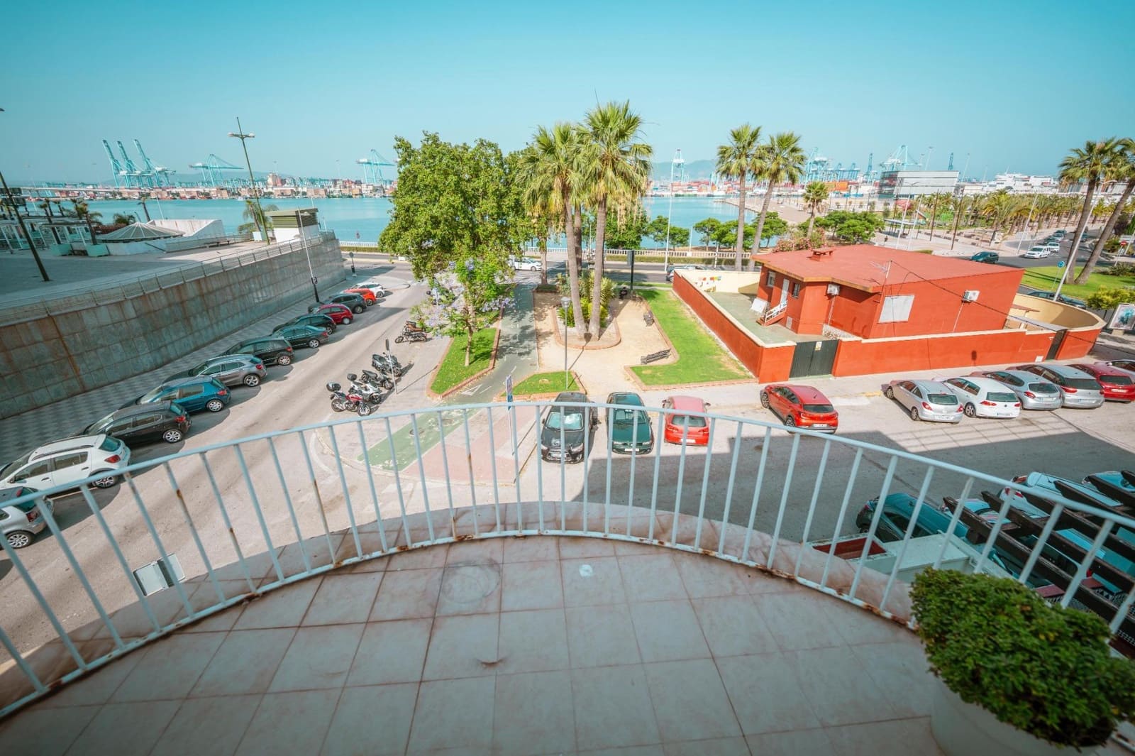 4 soverom Leilighet til salgs i Algeciras - € 450 000 (Ref: 9065210)