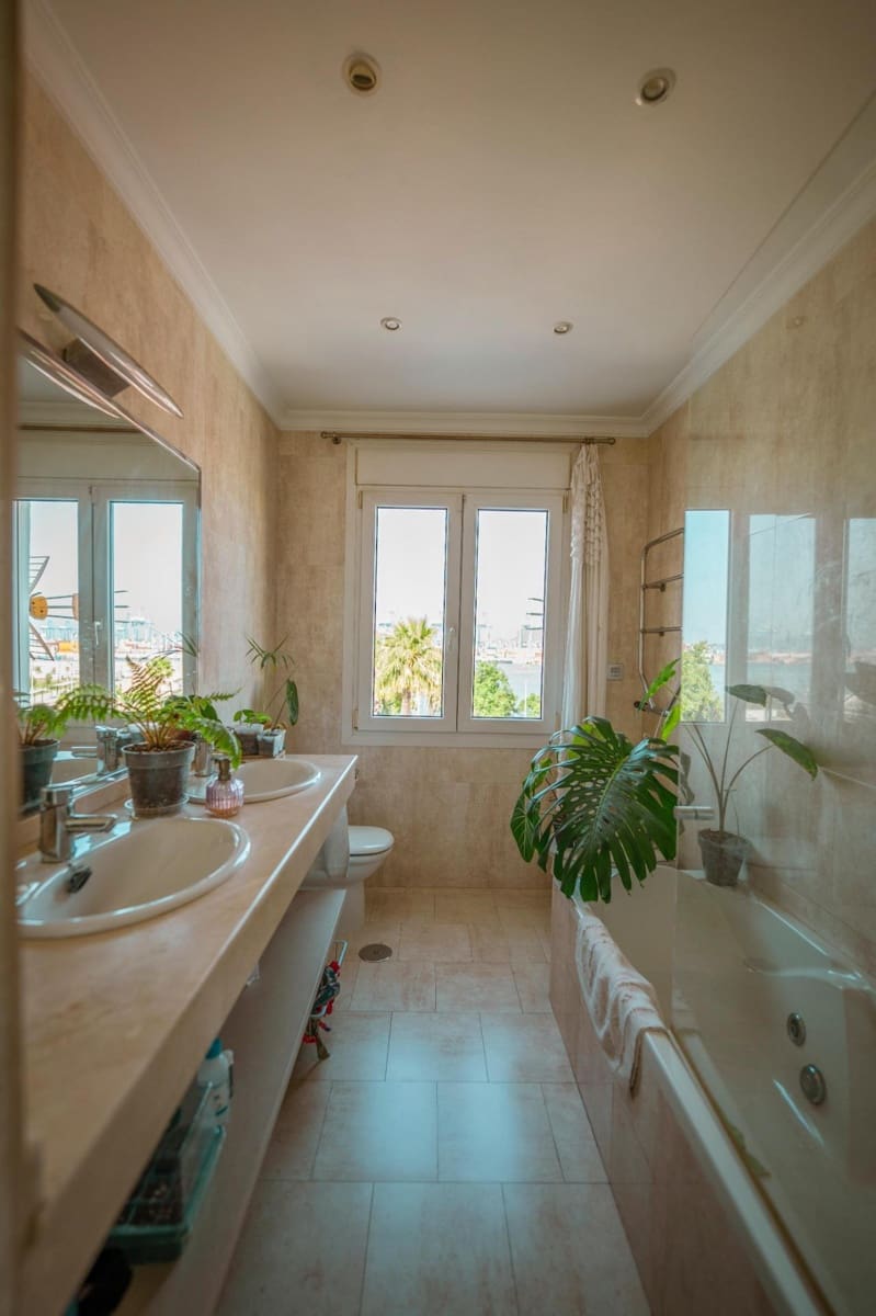 4 soverom Leilighet til salgs i Algeciras - € 450 000 (Ref: 9065210)