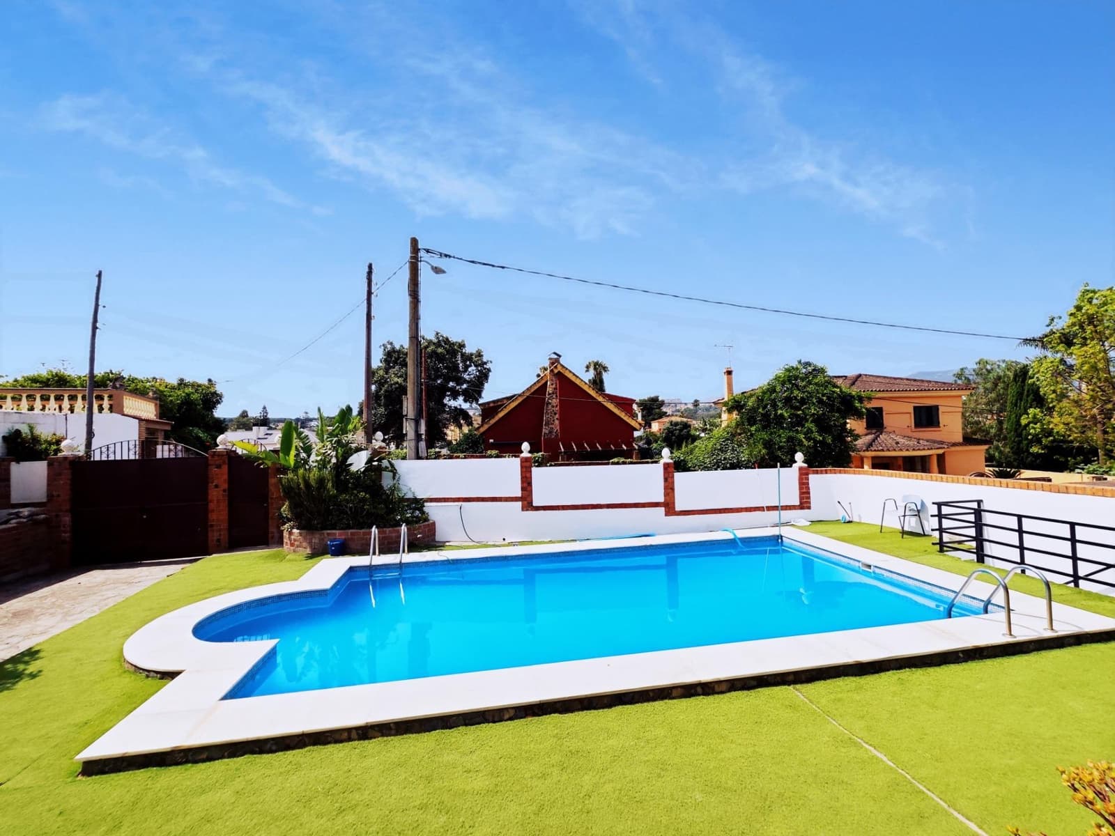 8 soveværelse Villa til salg i Algeciras med garage - € 550.000 (Ref: 9075813)