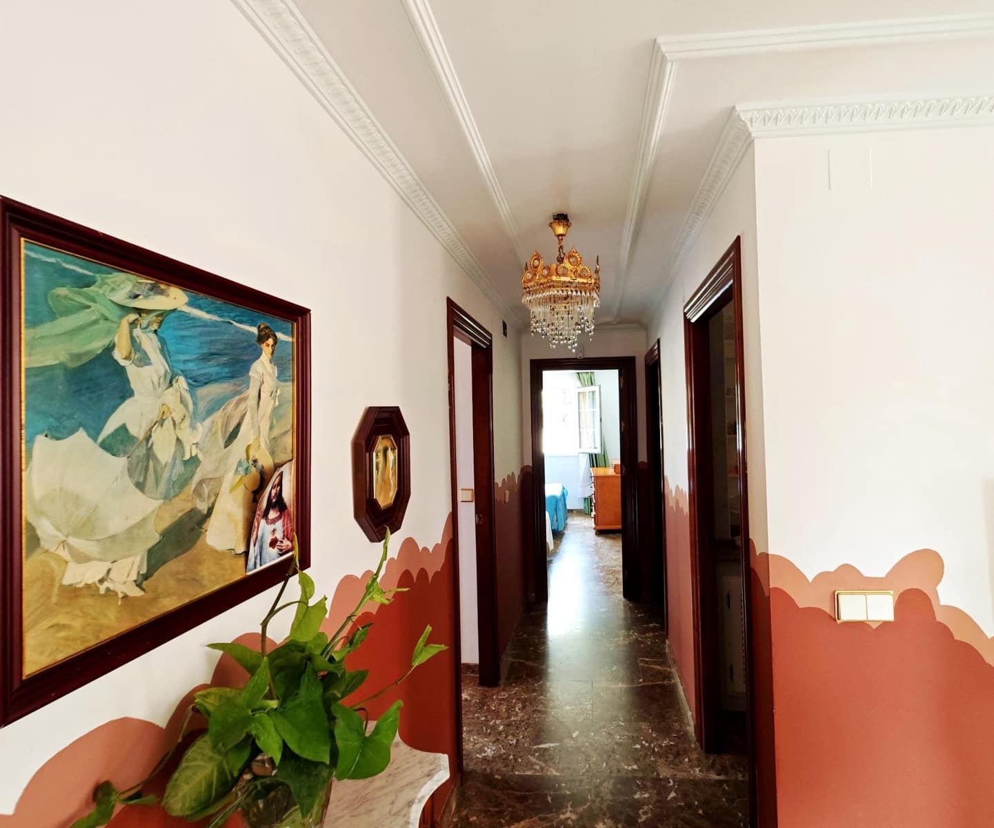 8 soveværelse Villa til salg i Algeciras med garage - € 550.000 (Ref: 9075813)