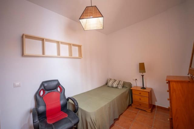 3 slaapkamer Appartement te koop in San Roque - € 159.000 (Ref: 9117032)