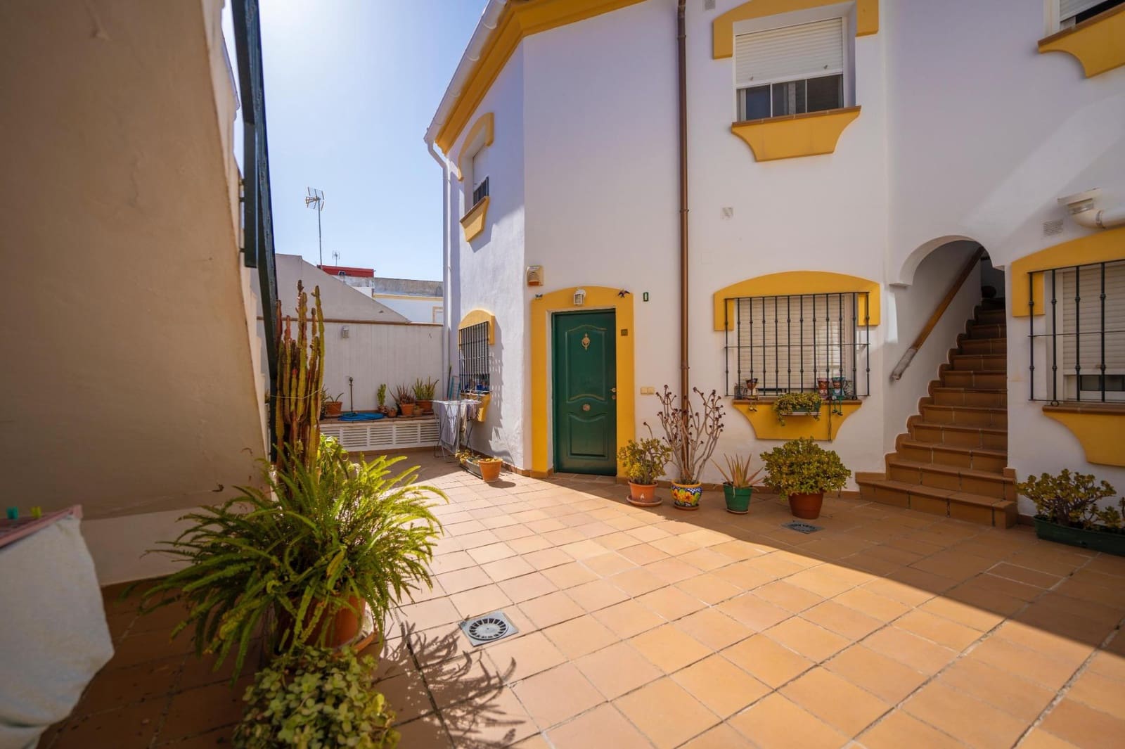 3 slaapkamer Appartement te koop in San Roque - € 159.000 (Ref: 9117032)