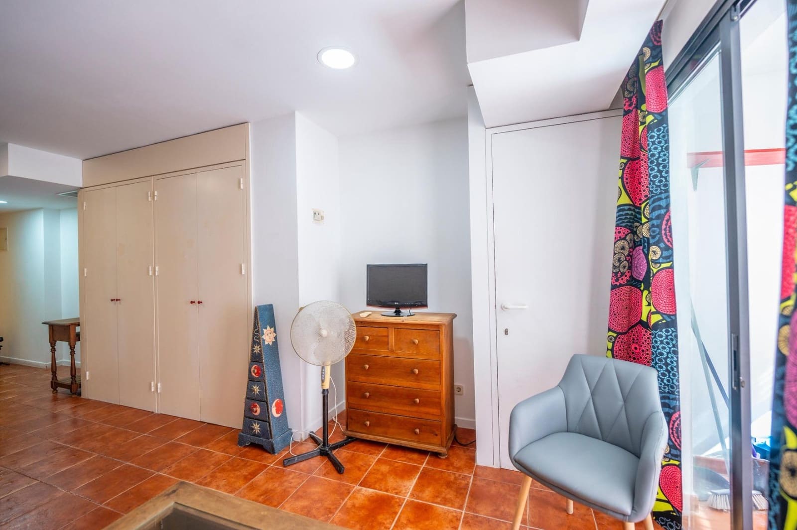 Studio te koop in Sotogrande met zwembad garage - € 155.000 (Ref: 9129745)