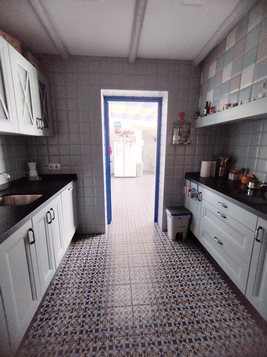 2 slaapkamer Huis te koop in Algeciras - € 229.000 (Ref: 9132395)