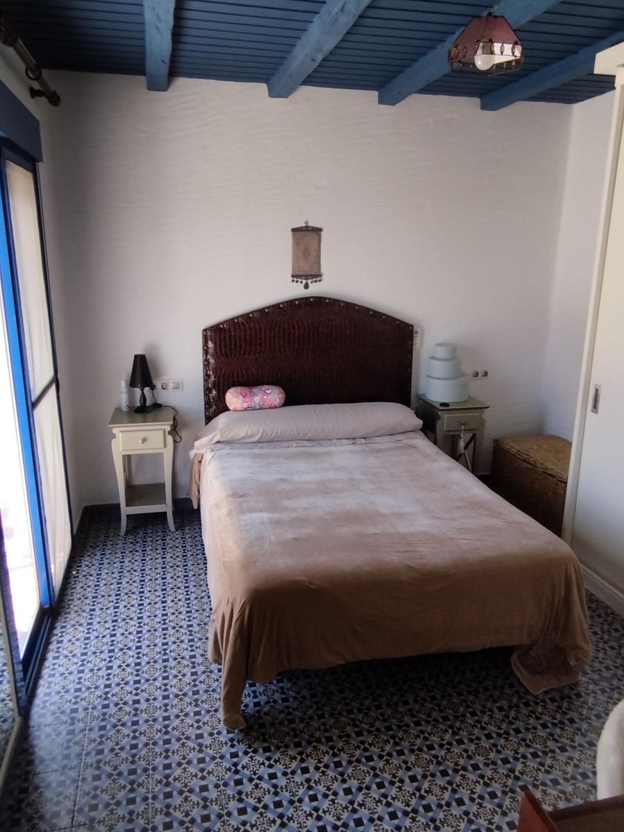 2 slaapkamer Huis te koop in Algeciras - € 229.000 (Ref: 9132395)