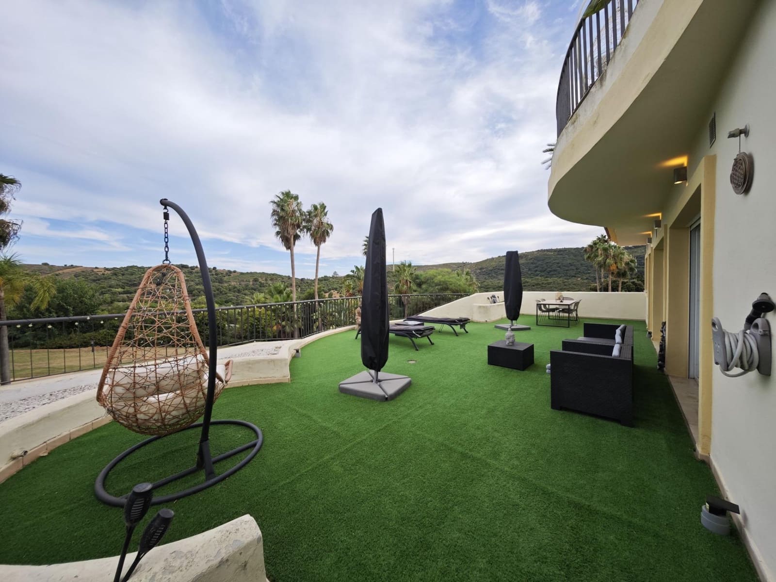 3 makuuhuone Asunto myytävänä paikassa Sotogrande mukana uima-altaan 
autotalli - 475 000 € (Ref: 9141620)