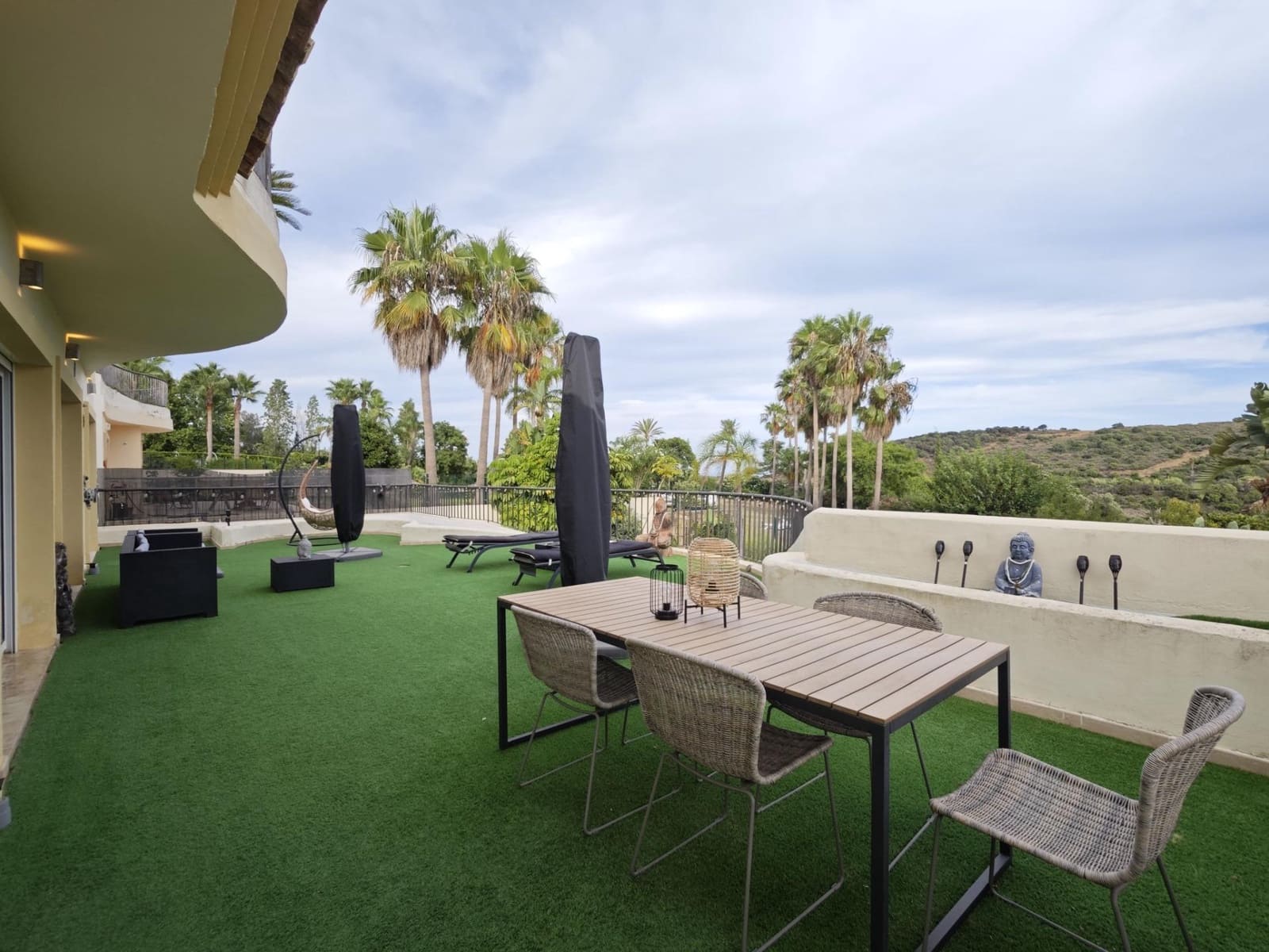 3 makuuhuone Asunto myytävänä paikassa Sotogrande mukana uima-altaan 
autotalli - 475 000 € (Ref: 9141620)