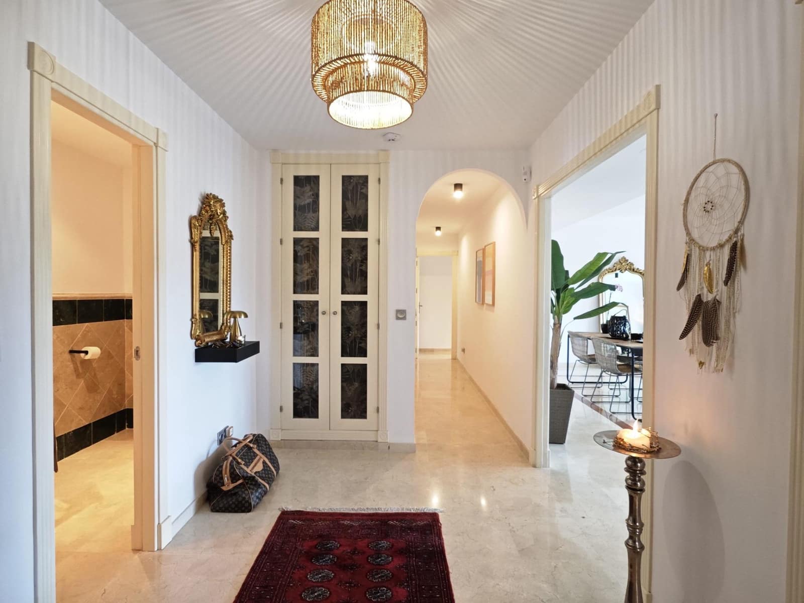 3 makuuhuone Asunto myytävänä paikassa Sotogrande mukana uima-altaan 
autotalli - 475 000 € (Ref: 9141620)