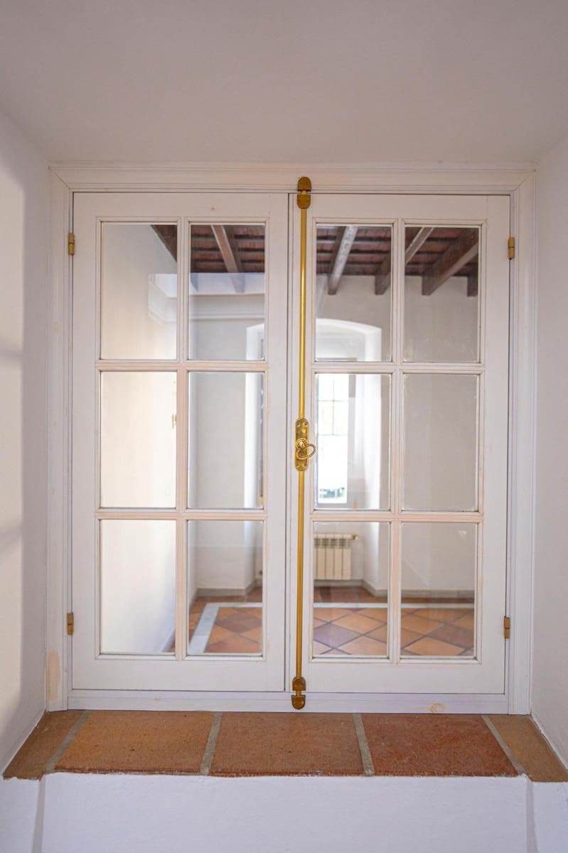 5 slaapkamer Huis te koop in San Roque met garage - € 420.000 (Ref: 9165797)