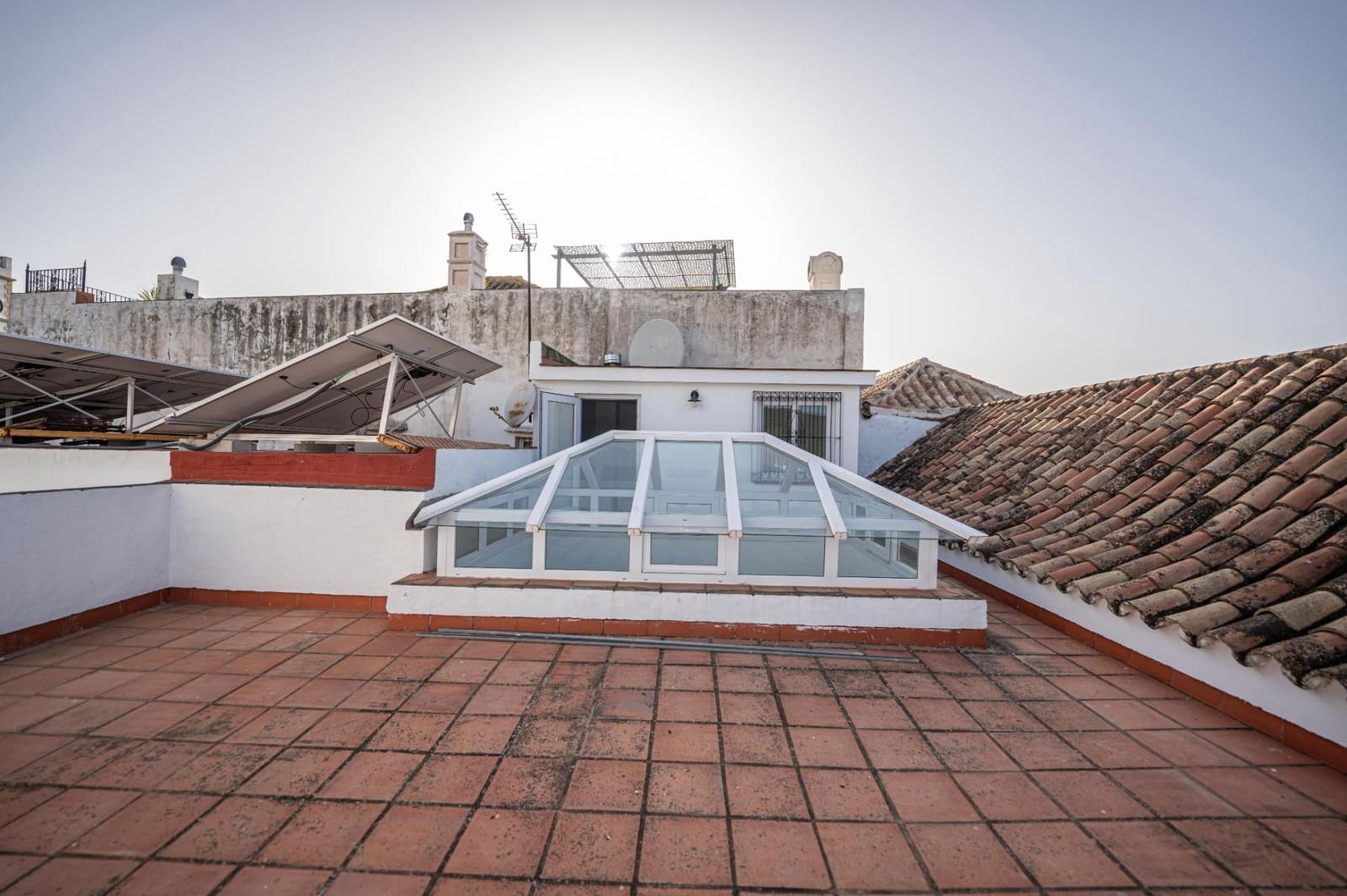 5 slaapkamer Huis te koop in San Roque met garage - € 420.000 (Ref: 9165797)