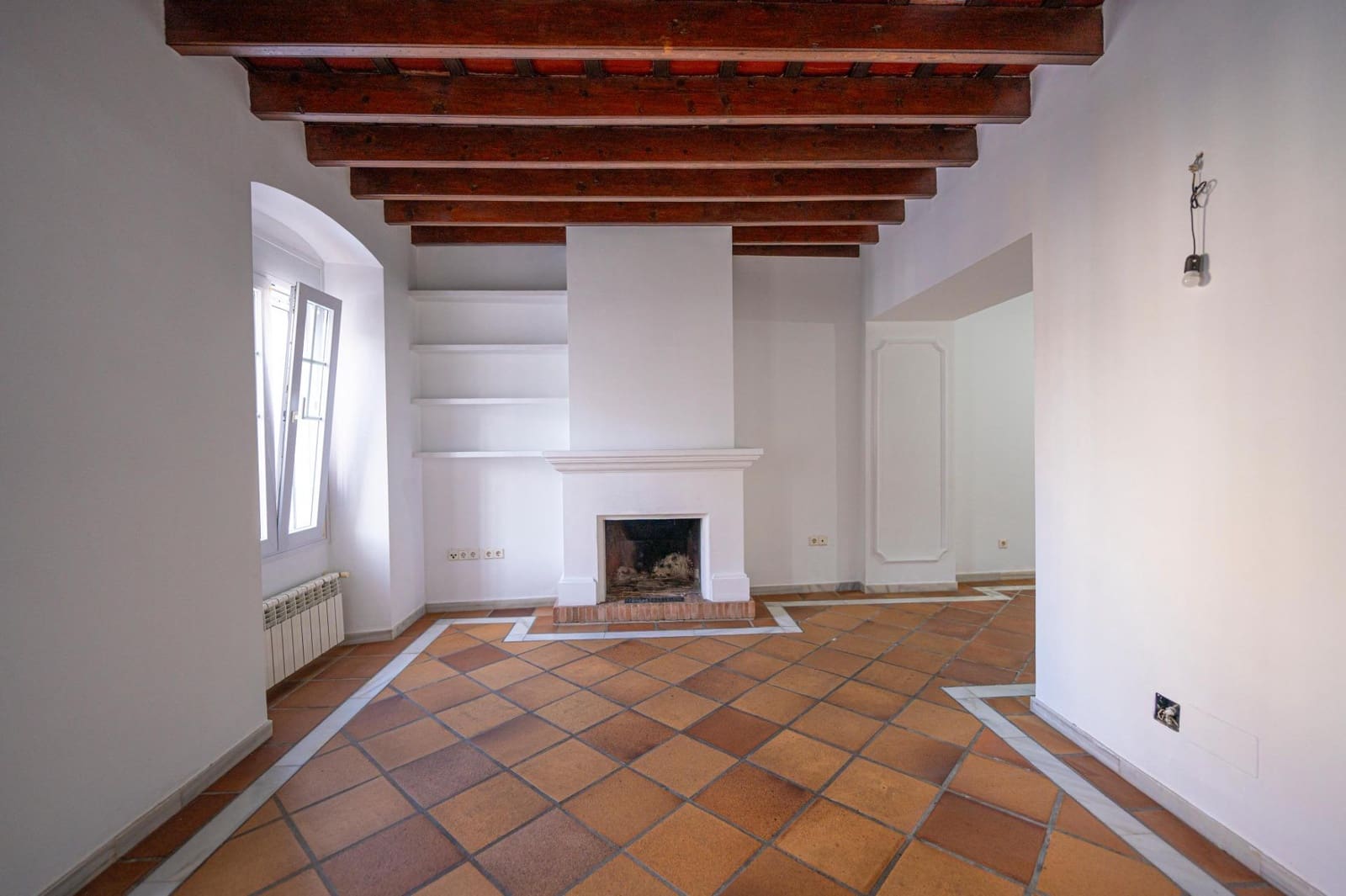 5 slaapkamer Huis te koop in San Roque met garage - € 420.000 (Ref: 9165797)