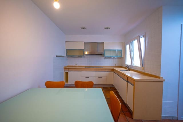 5 soverom Hus til salgs i San Roque Pueblo, San Roque med garasje - € 420 000 (Ref: 9165797)