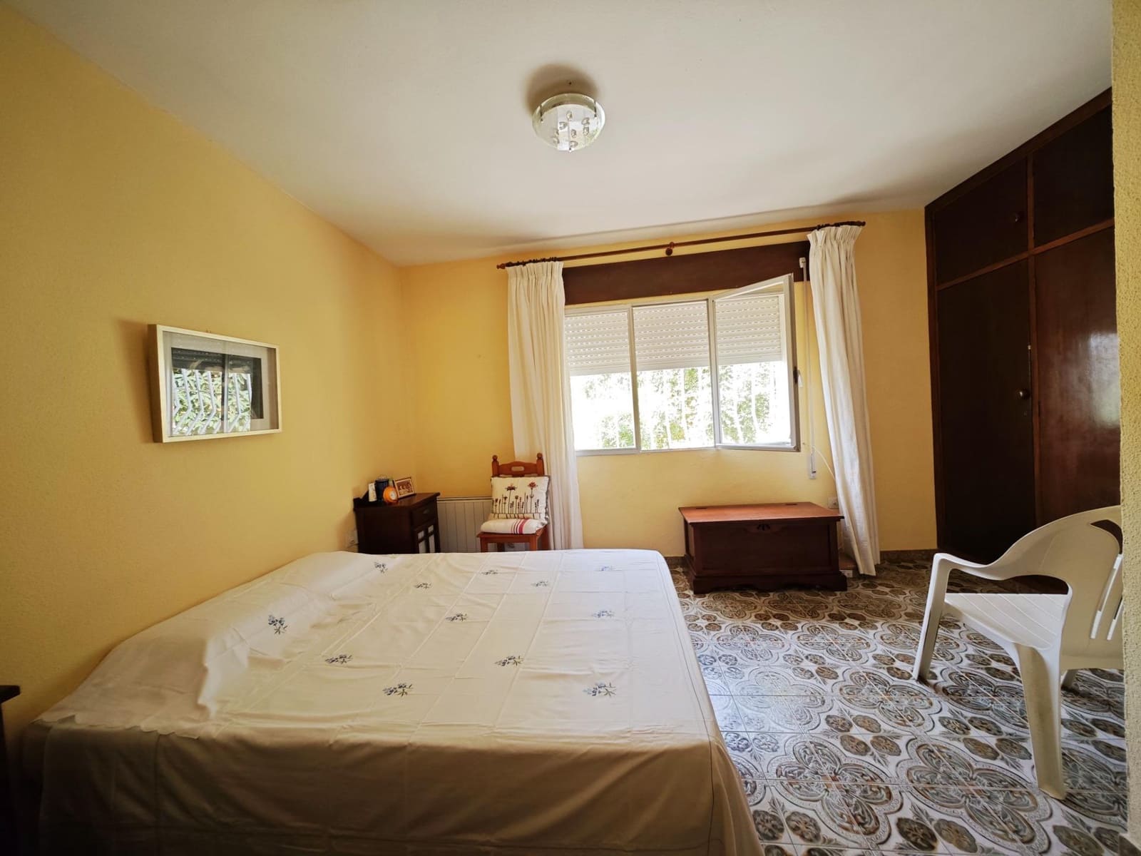 3 slaapkamer Villa te koop in La Linea de la Concepcion met zwembad - € 376.700 (Ref: 9171486)