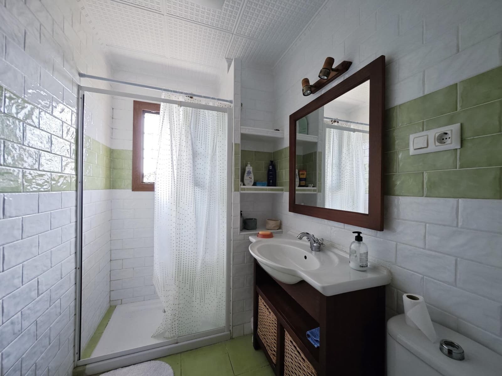 3 slaapkamer Villa te koop in La Linea de la Concepcion met zwembad - € 376.700 (Ref: 9171486)