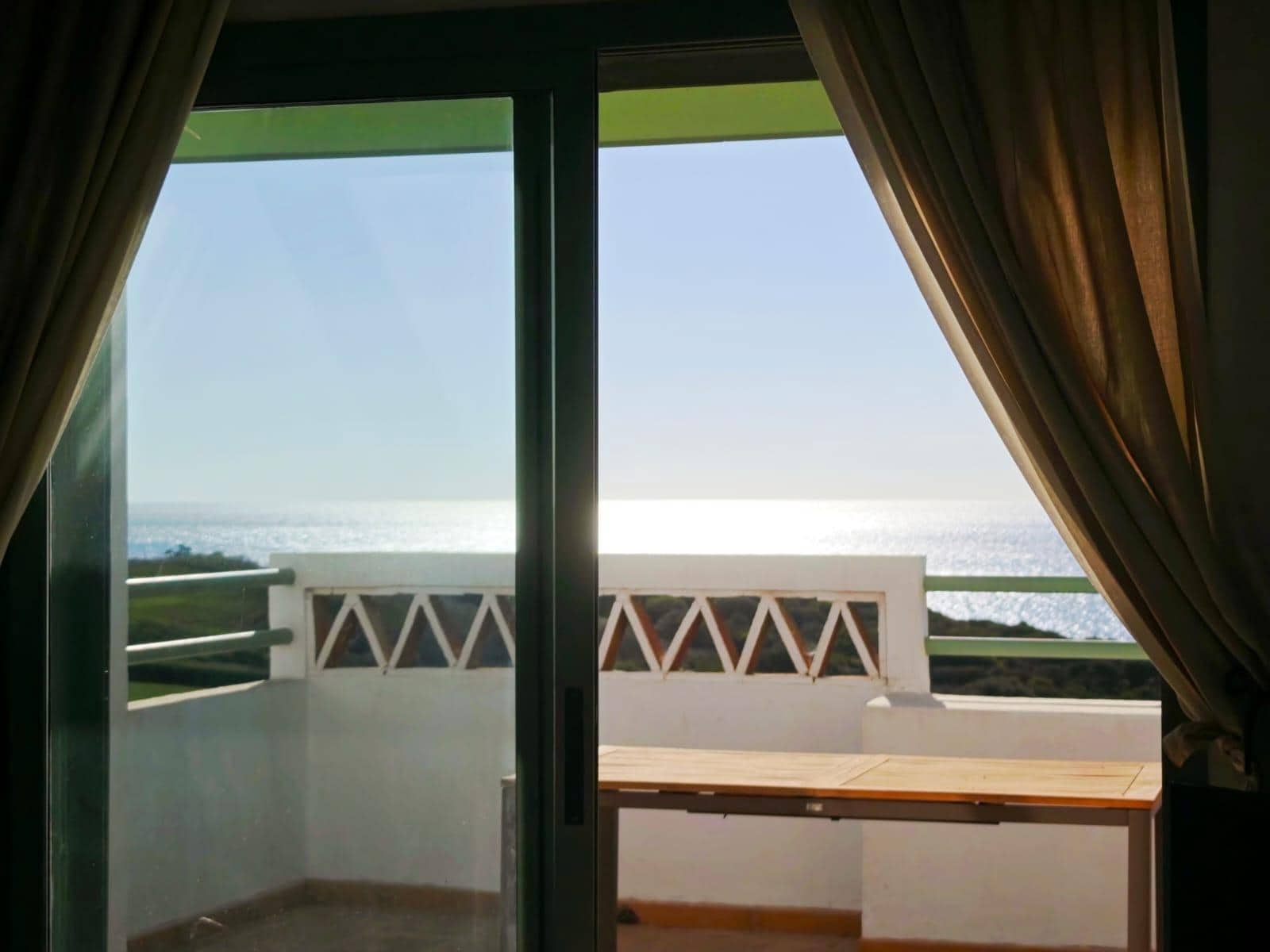 2 soveværelse Lejlighed til salg i La Alcaidesa med swimmingpool garage - € 475.000 (Ref: 9186896)