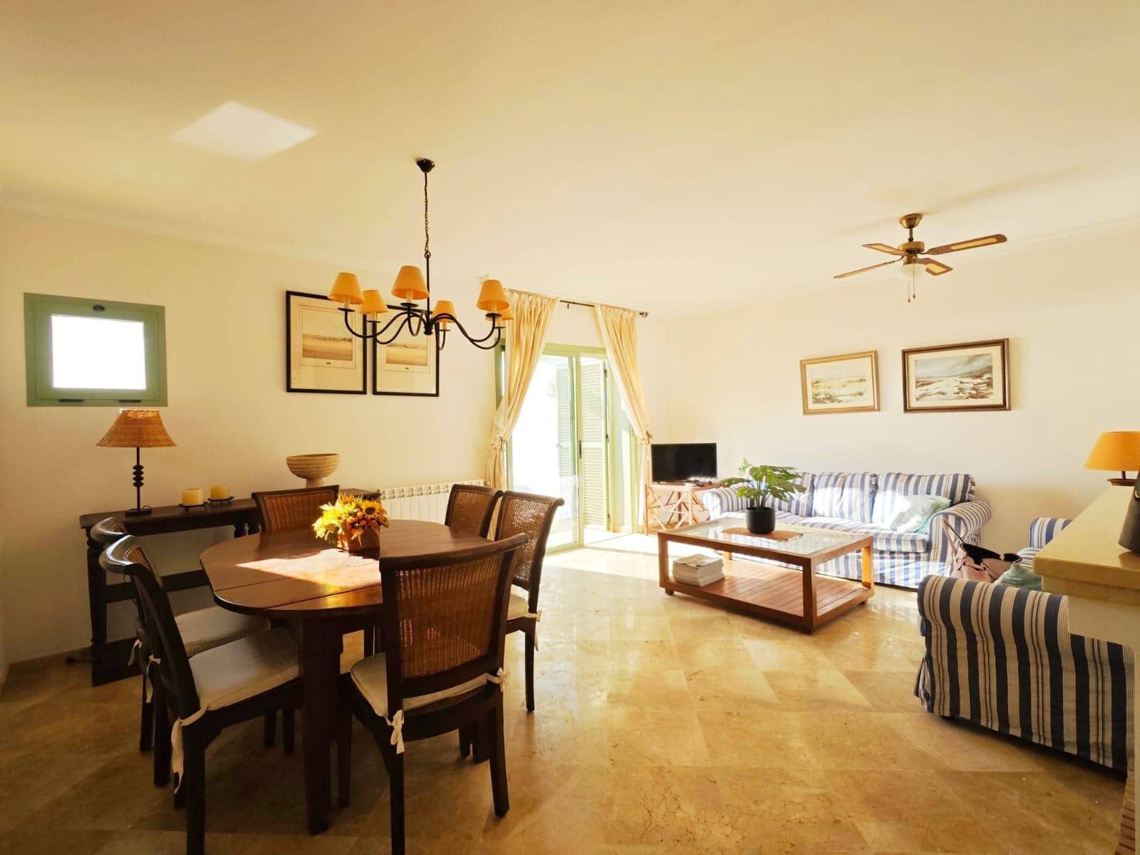 2 soveværelse Lejlighed til salg i La Alcaidesa med swimmingpool garage - € 475.000 (Ref: 9186896)