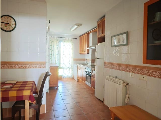 2 makuuhuone Huoneisto myytävänä paikassa La Alcaidesa mukana uima-altaan 
autotalli - 475 000 € (Ref: 9186896)