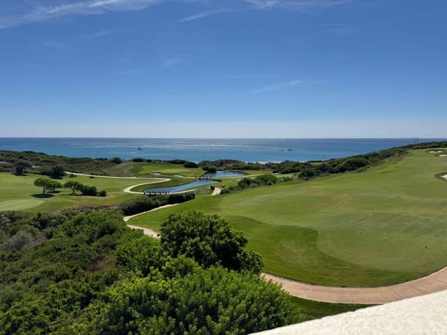 2 makuuhuone Huoneisto myytävänä paikassa La Alcaidesa mukana uima-altaan 
autotalli - 475 000 € (Ref: 9186896)