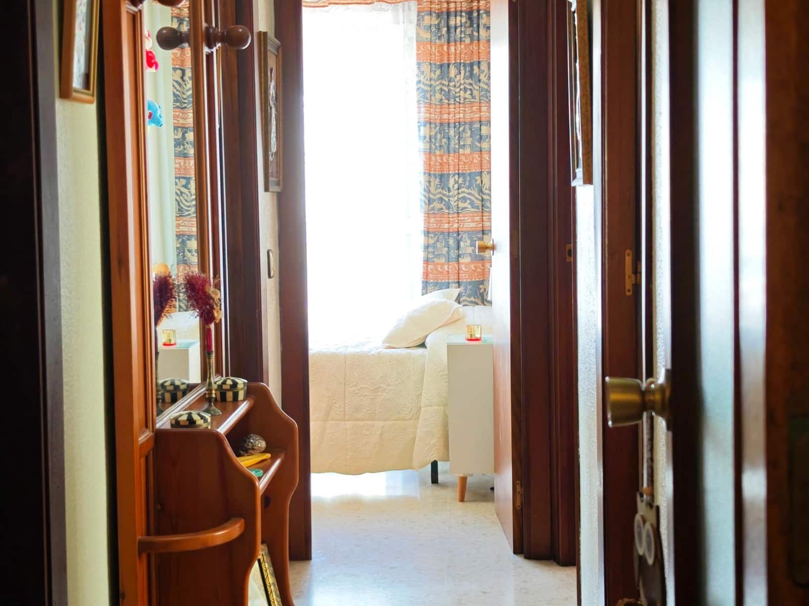 3 soveværelse Lejlighed til salg i La Linea de la Concepcion med garage - € 190.000 (Ref: 9202452)