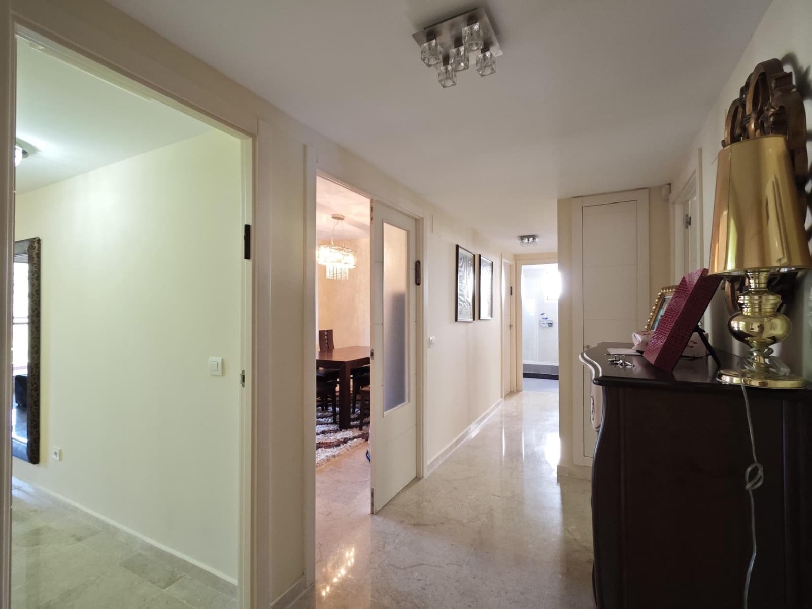 Piso de 3 habitaciones en La Alcaidesa en venta con piscina garaje - 350.000 € (Ref: 9227048)