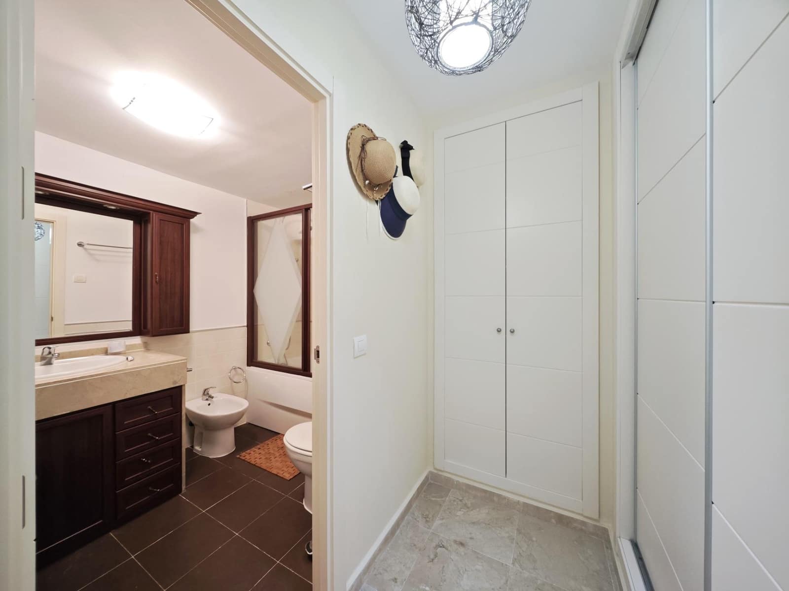 Piso de 3 habitaciones en La Alcaidesa en venta con piscina garaje - 350.000 € (Ref: 9227048)