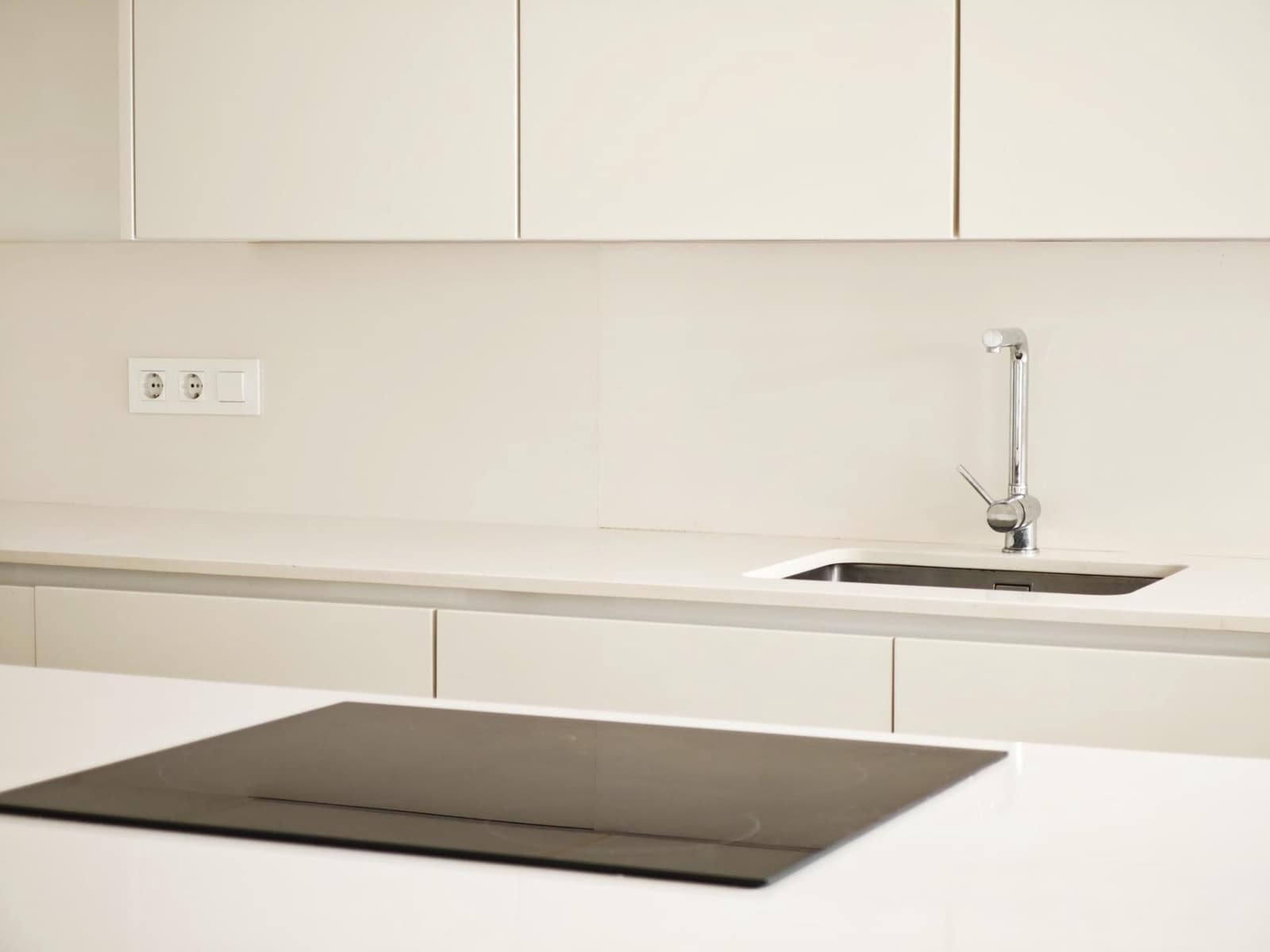 2 sovrum Lägenhet till salu i La Alcaidesa med pool - 325 000 € (Ref: 9262624)