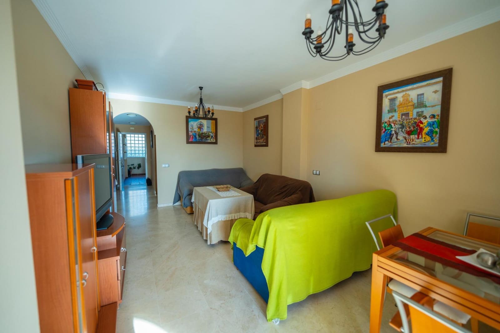 2 sypialnia Mieszkanie na sprzedaż w La Linea de la Concepcion z basenem - 190 000 € (Ref: 9287737)