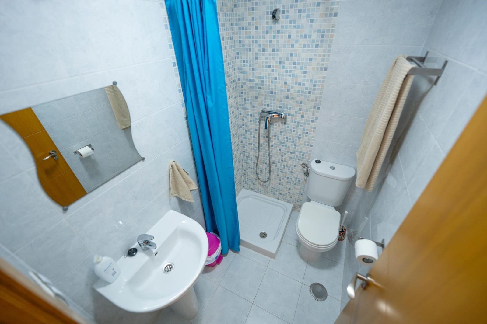 2 sypialnia Mieszkanie na sprzedaż w La Linea de la Concepcion z basenem - 190 000 € (Ref: 9287737)