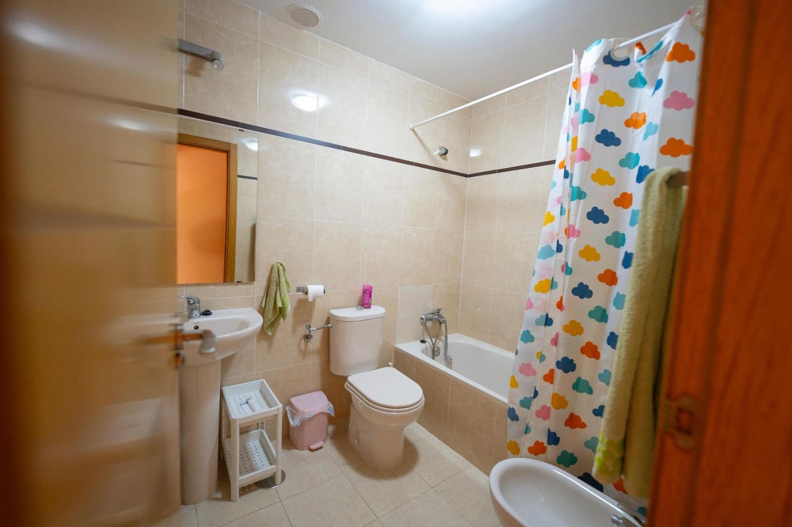 2 sypialnia Mieszkanie na sprzedaż w La Linea de la Concepcion z basenem - 190 000 € (Ref: 9287737)