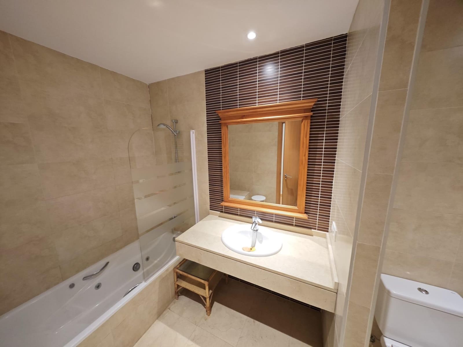 2 slaapkamer Appartement te koop in Pueblo Nuevo de Guadiaro met zwembad - € 355.000 (Ref: 9297931)