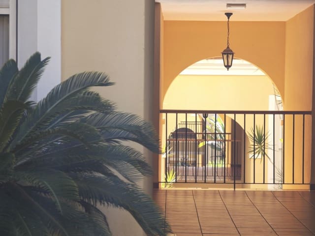 2 camera da letto Appartamento in vendita in Pueblo Nuevo de Guadiaro, San Roque con piscina - 355.000 € (Rif: 9297931)