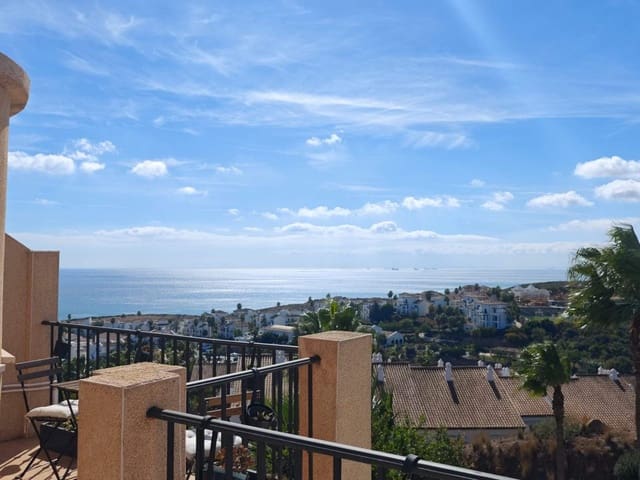 4 bedroom Terraced Villa for sale in La Línea de la Concepción with pool garage - € 560,000 (Ref: 9374671)