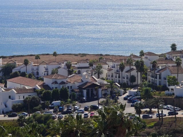 4 bedroom Terraced Villa for sale in La Línea de la Concepción with pool garage - € 560,000 (Ref: 9374671)