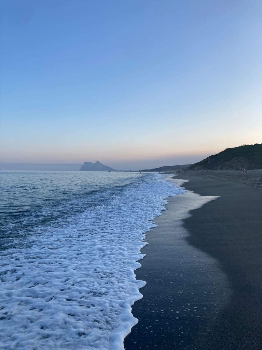 4 chambre Villa/Maison Mitoyenne à vendre à La Linea de la Concepcion avec piscine garage - 560 000 € (Ref: 9374671)