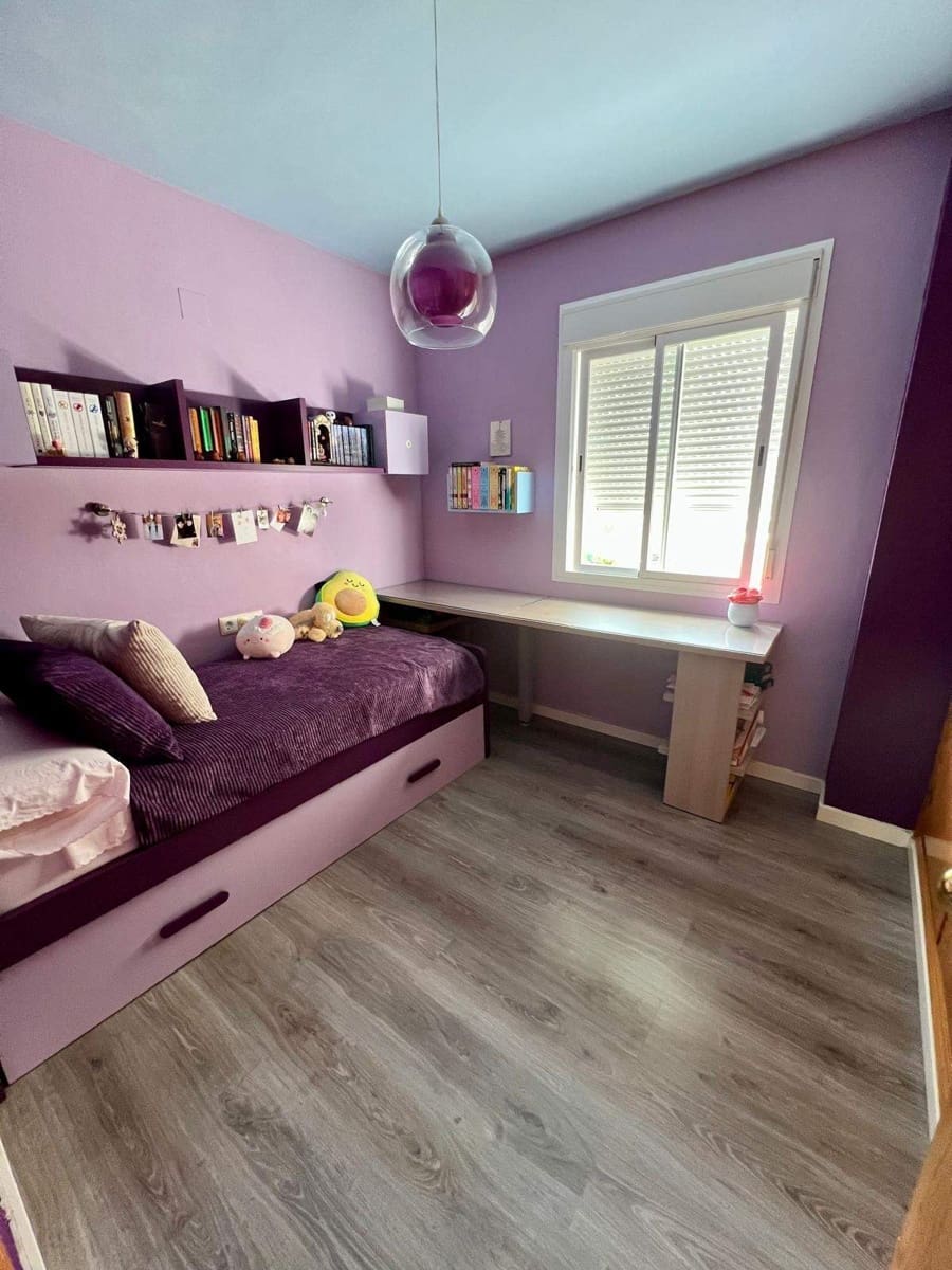 3 soverom Leilighet til salgs i Algeciras - € 185 000 (Ref: 9398529)