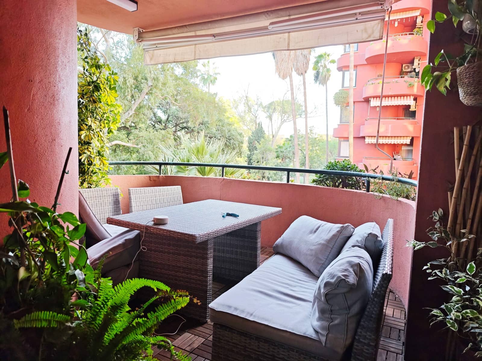 4 camera da letto Appartamento in vendita in Algeciras - 350.000 € (Rif: 9402781)