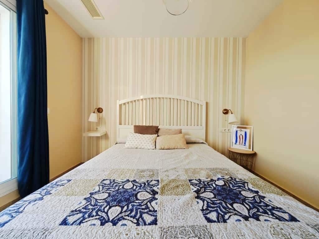 2 slaapkamer Penthouse te koop in La Alcaidesa met zwembad garage - € 365.000 (Ref: 9402782)