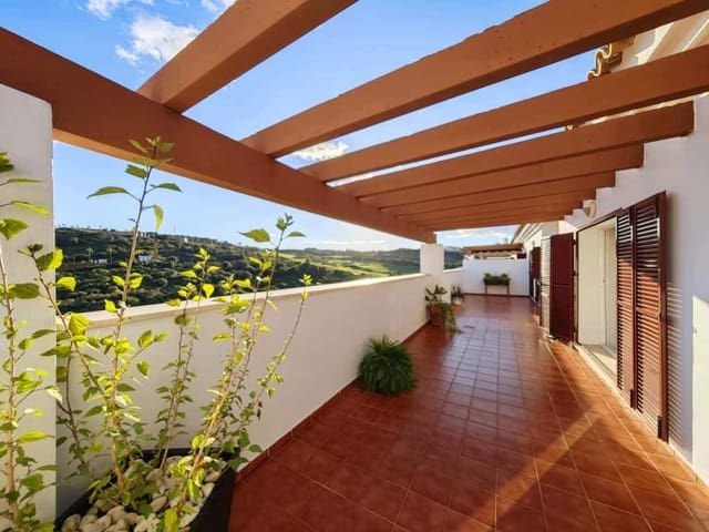 2 camera da letto Attico in vendita in La Alcaidesa con piscina garage - 365.000 € (Rif: 9402782)