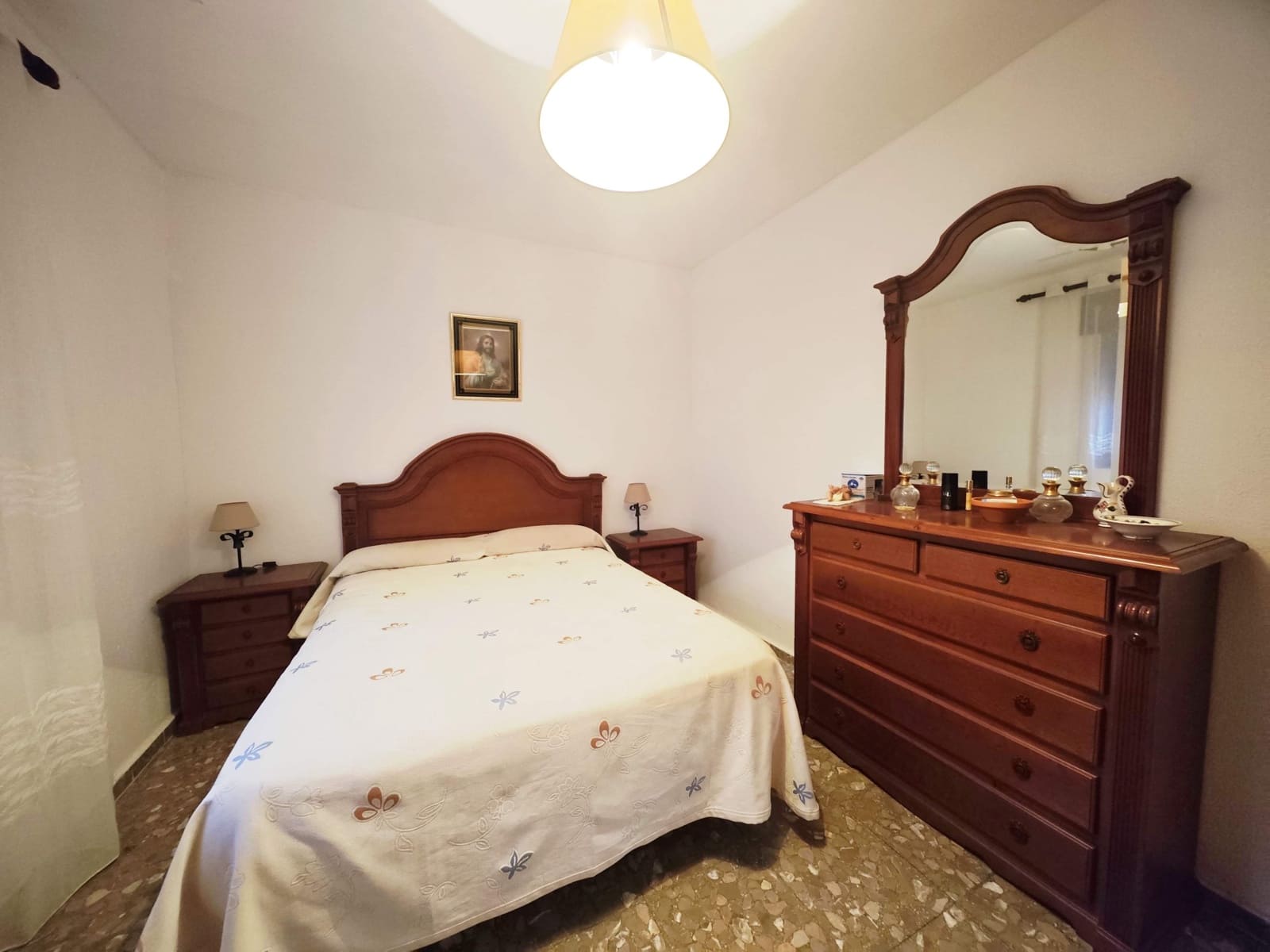 3 soveværelse Villa til salg i La Linea de la Concepcion med swimmingpool garage - € 395.000 (Ref: 9407832)