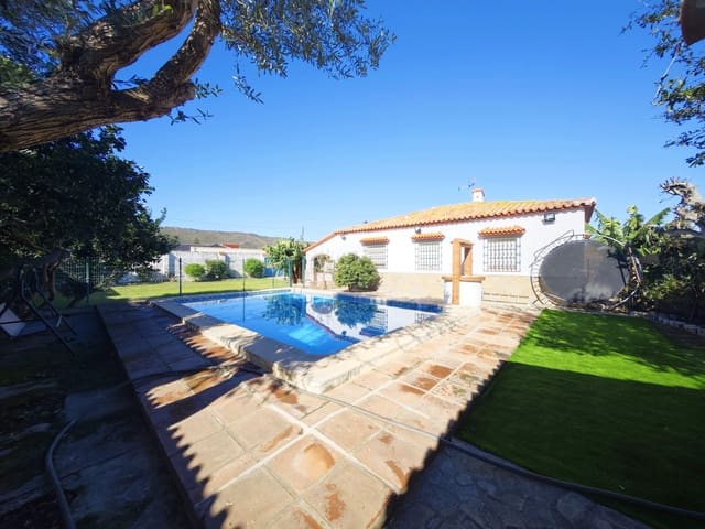 3 soveværelse Villa til salg i El Zabal - Santa Margarita, La Línea de la Concepción med swimmingpool garage - € 395.000 (Ref: 9407832)