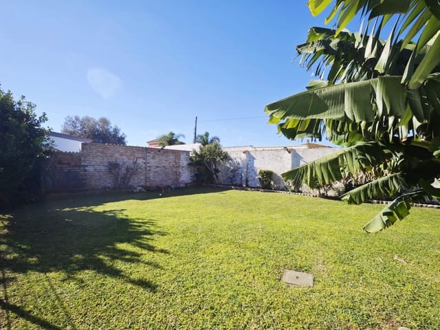 3 soveværelse Villa til salg i El Zabal - Santa Margarita, La Línea de la Concepción med swimmingpool garage - € 395.000 (Ref: 9407832)