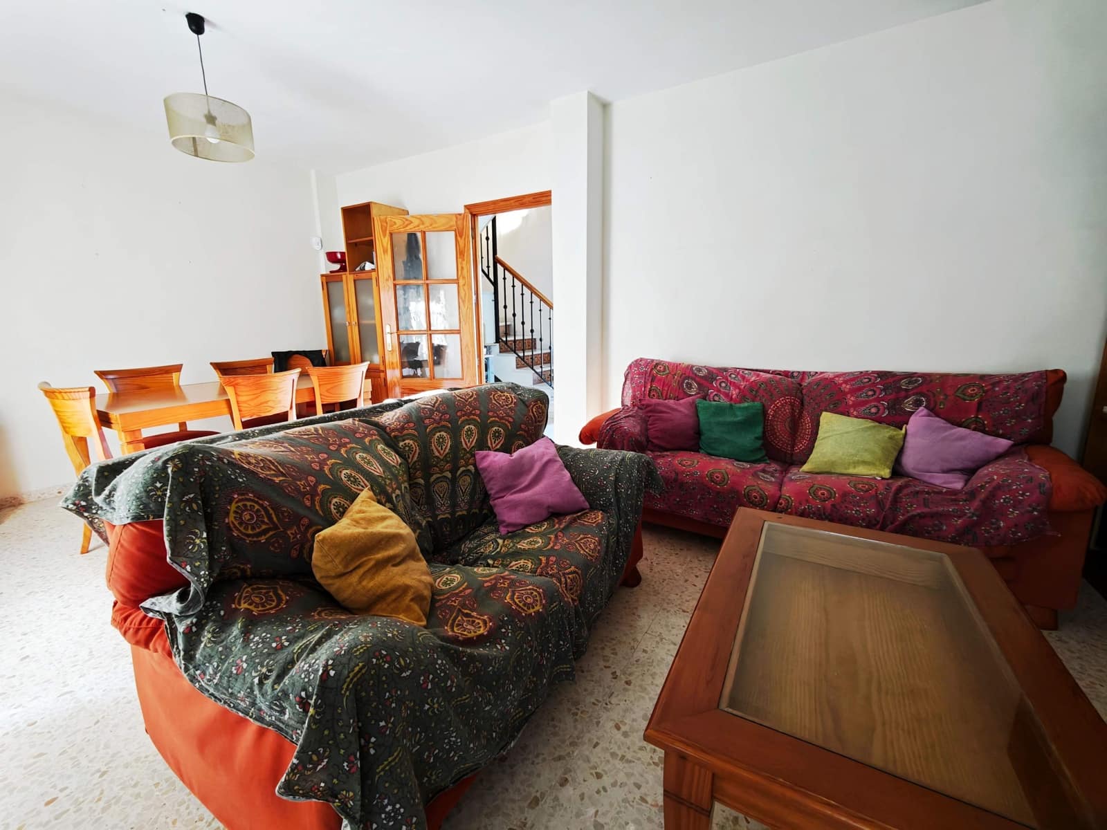 3 bedroom Semi-detached Villa for sale in Algeciras with pool garage - € 350,000 (Ref: 9407833)