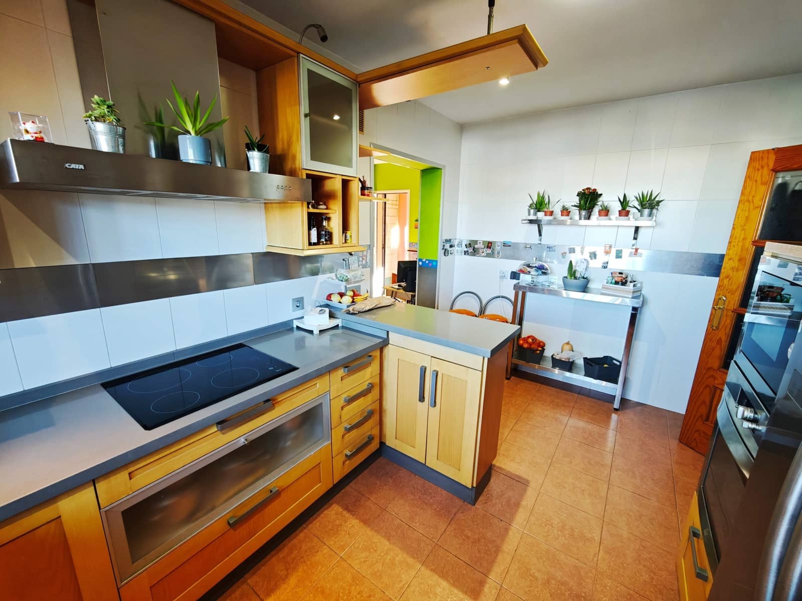 3 bedroom Semi-detached Villa for sale in Algeciras with pool garage - € 350,000 (Ref: 9407833)