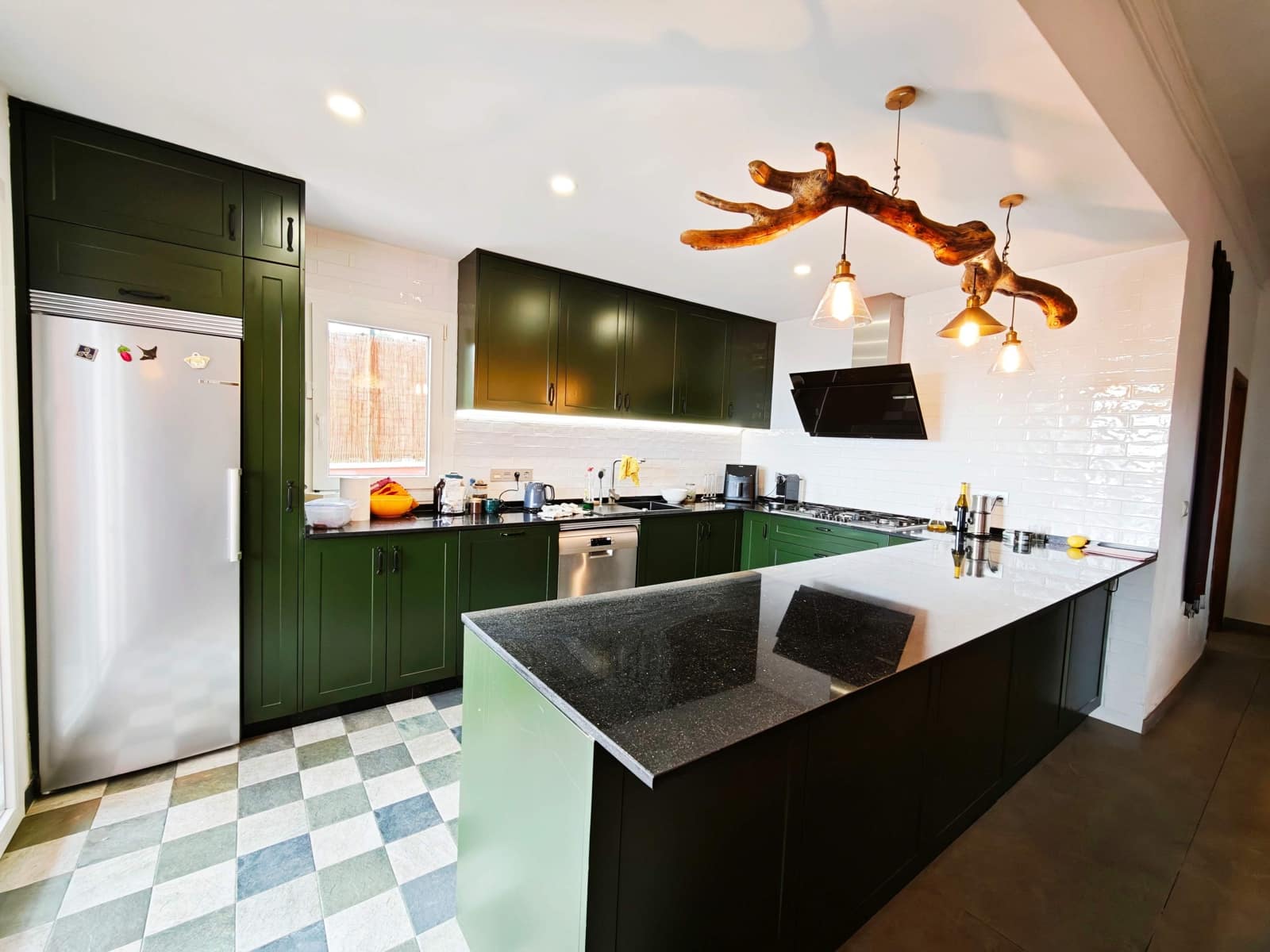 4 soveværelse Villa til salg i Algeciras med swimmingpool - € 650.000 (Ref: 9407983)