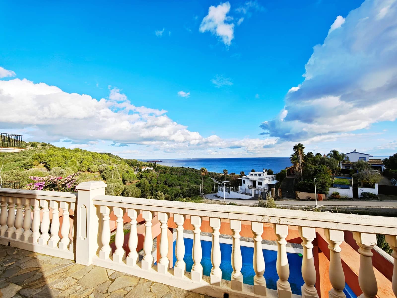 4 slaapkamer Villa te koop in Algeciras met zwembad - € 640.000 (Ref: 9407983)