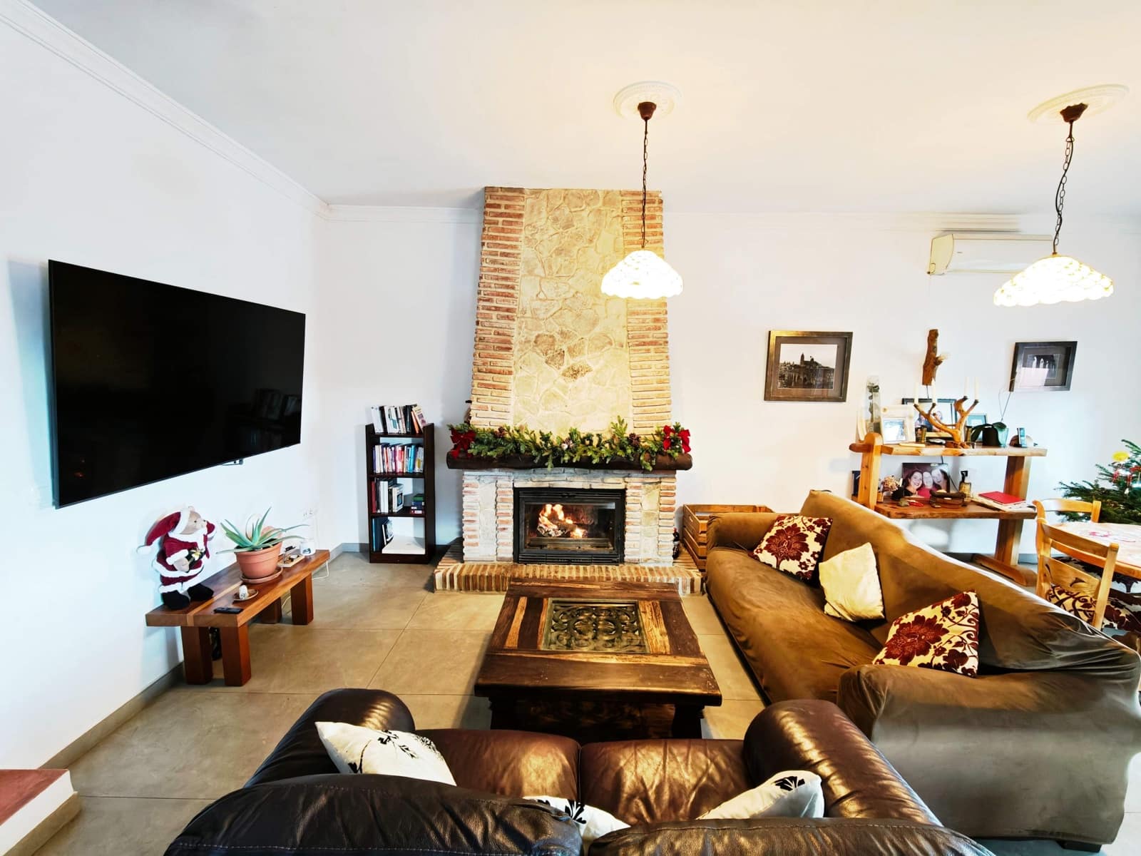 4 slaapkamer Villa te koop in Algeciras met zwembad - € 640.000 (Ref: 9407983)