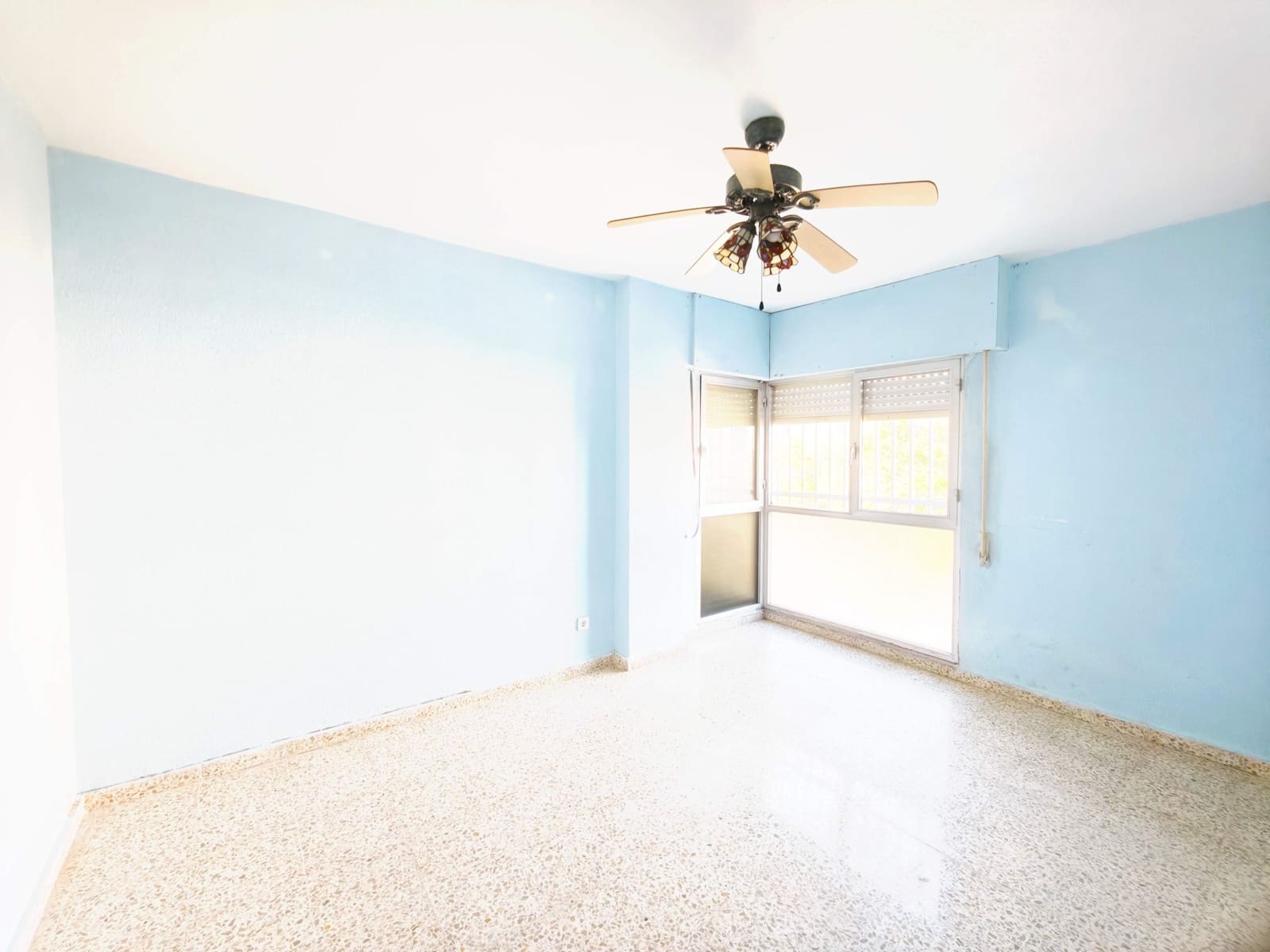 4 soveværelse Lejlighed til salg i Algeciras - € 160.000 (Ref: 9424450)