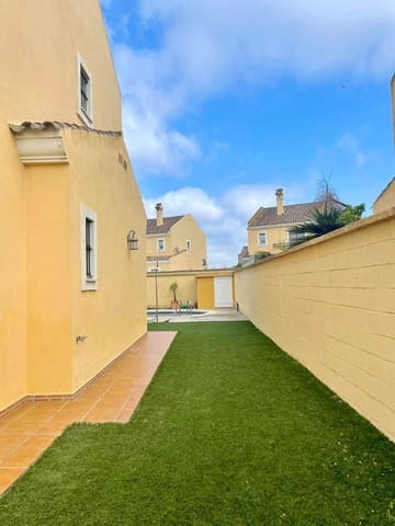 4 camera da letto Villa da affittare in Algeciras con piscina garage - 1.800 € (Rif: 9424451)